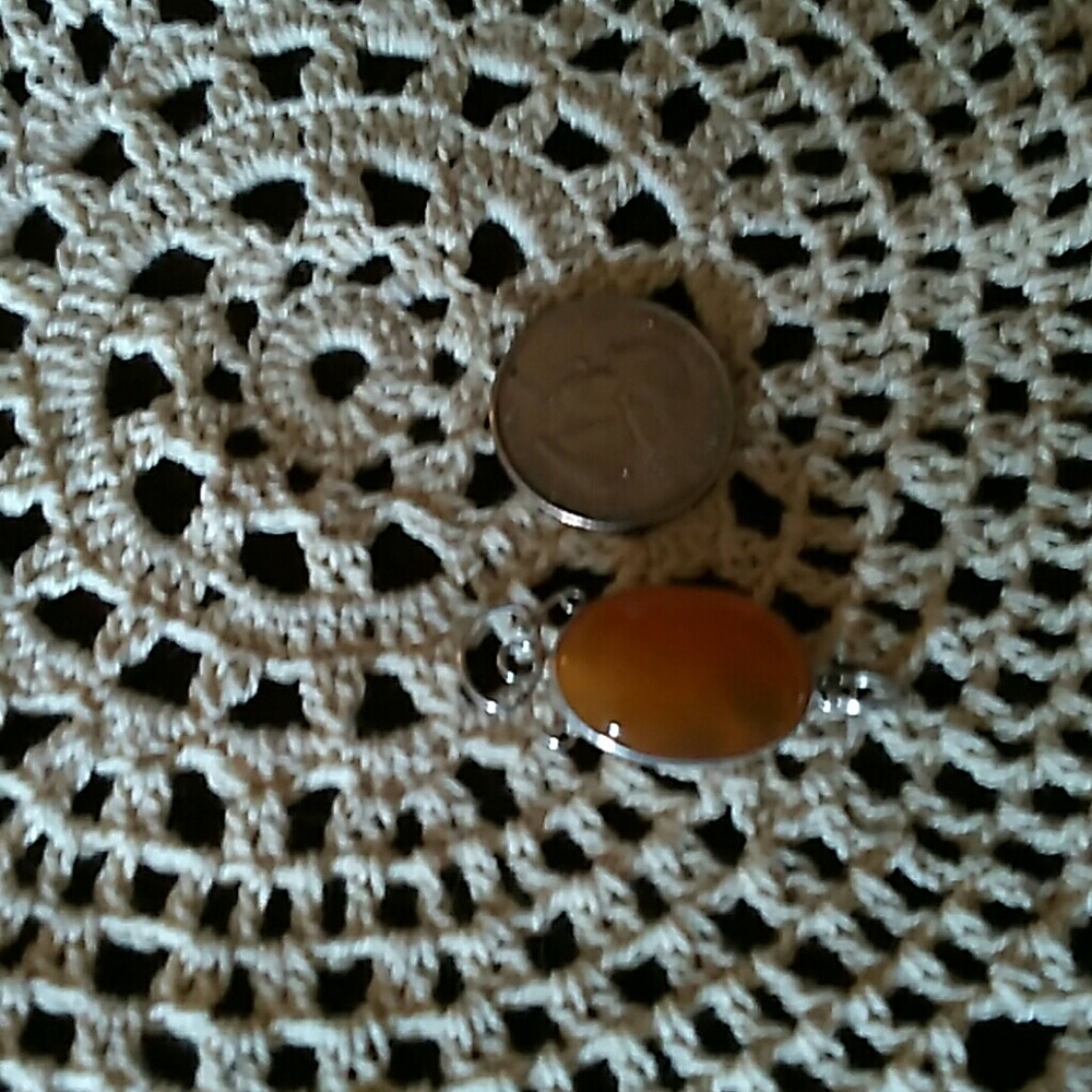 Pendant - Picture 3 of 3